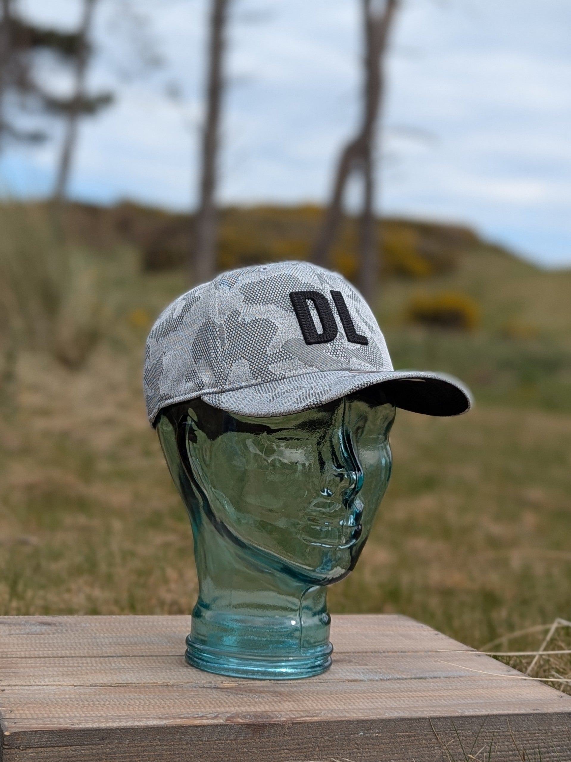 Performance Tonal Camo Knit Hat in Grey