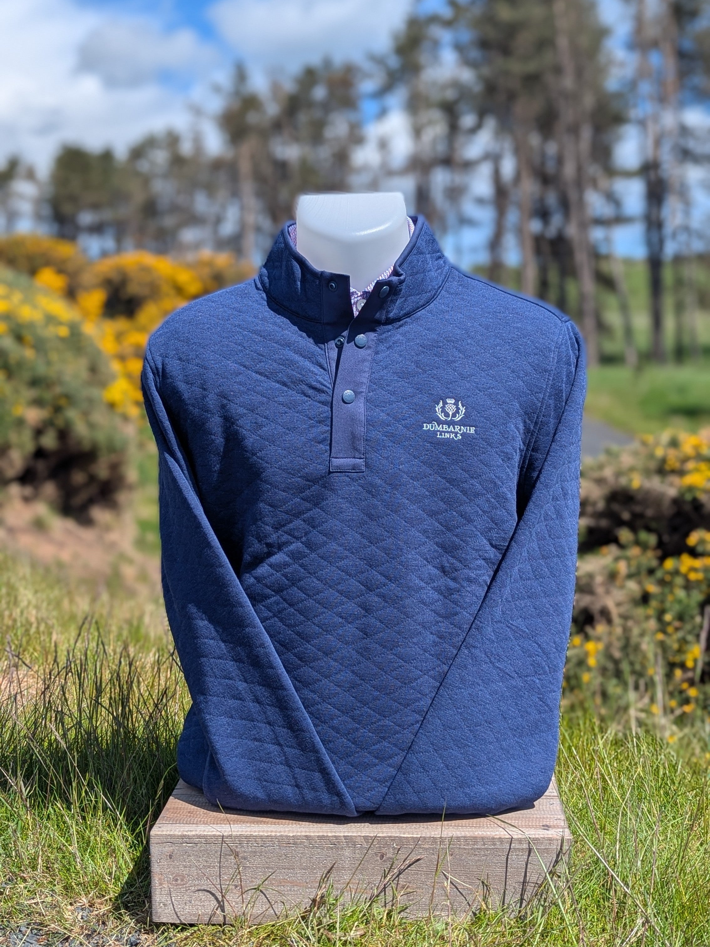 Holderness & Bourne The Sullivan Quarter-Snap in Heathered Maidstone Blue