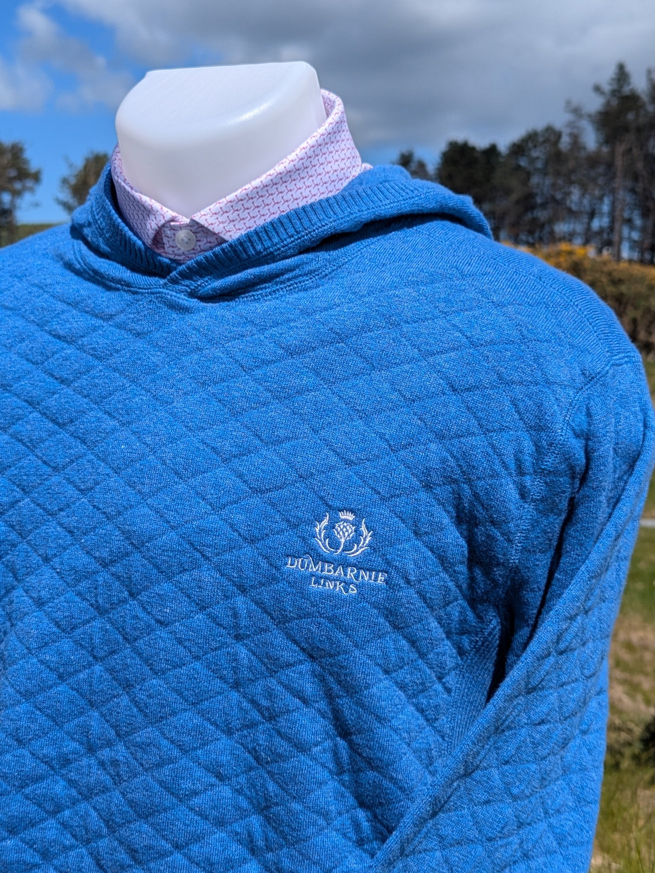 Holderness & Bourne The Wallace Hoodie Sweater in Heathered Vista Blue