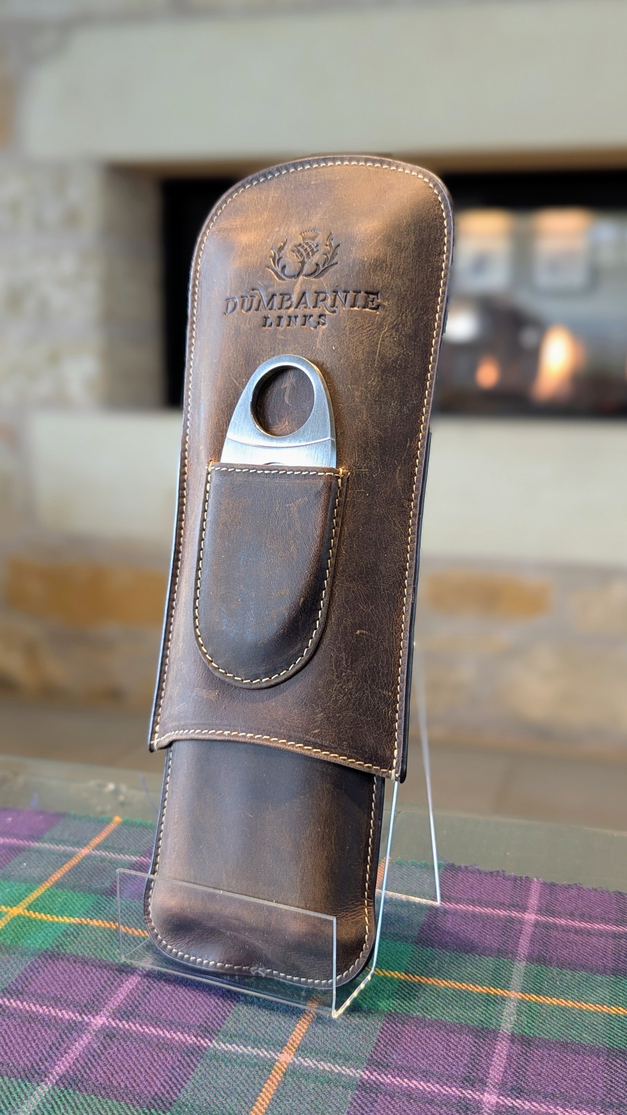 Cigar & Whisky Flask Holder in Dark Brown Leather