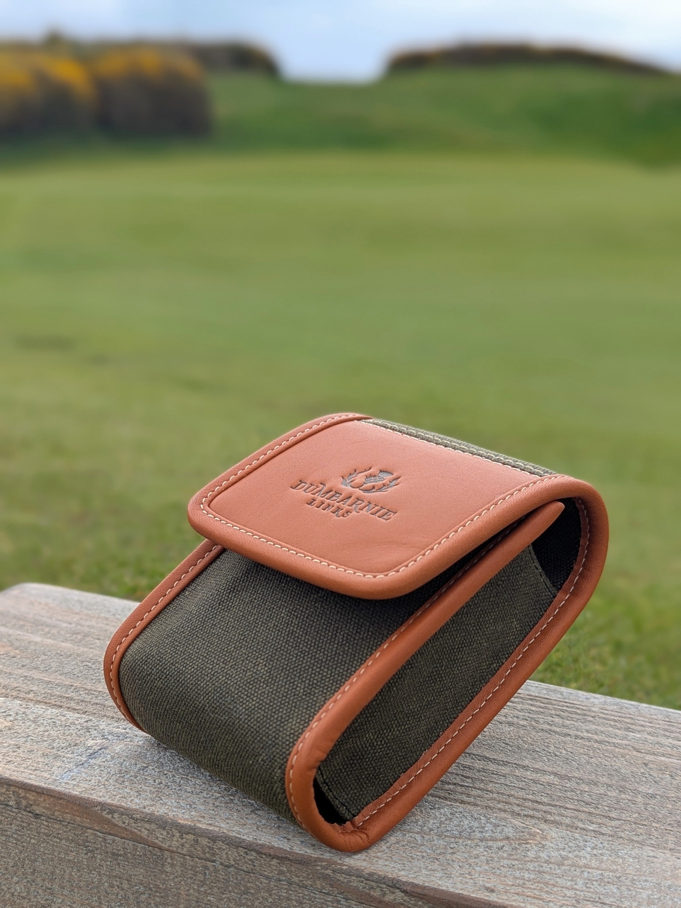 Rangefinder Case in Olive & Tan